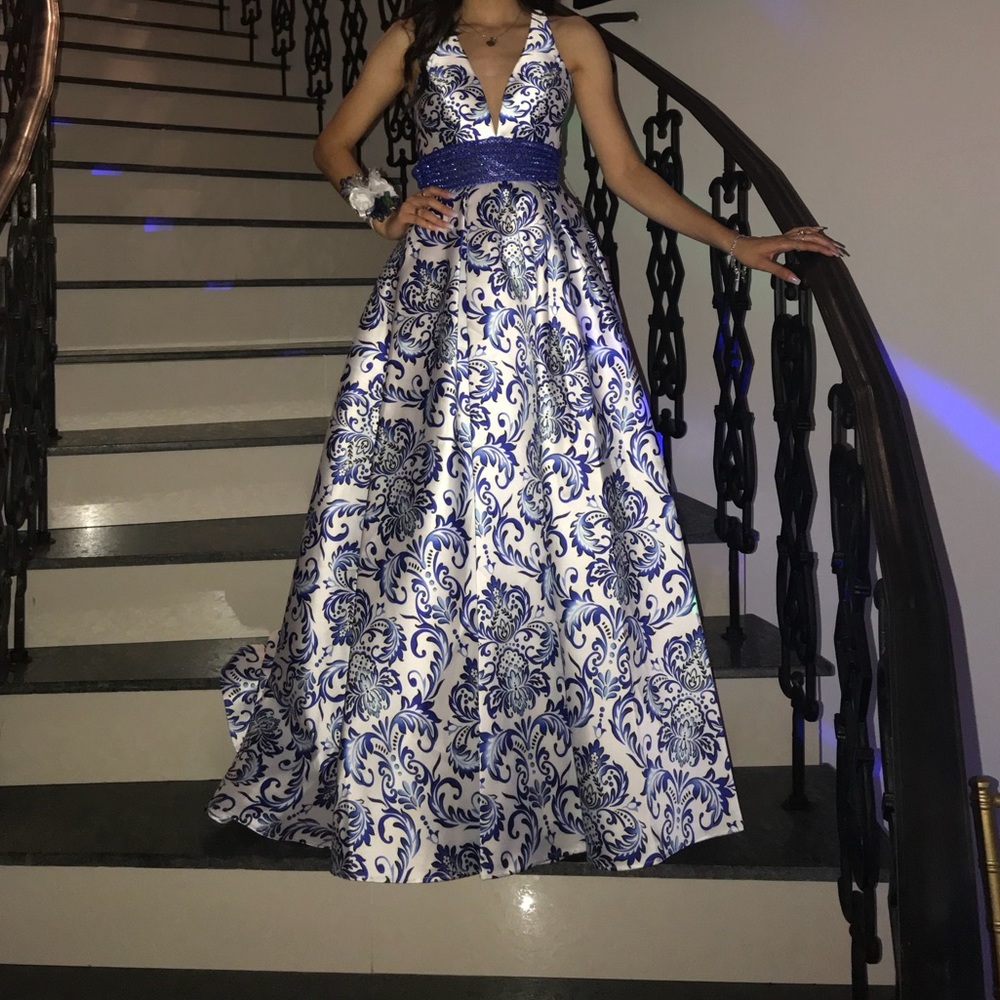 Blue Prom dress